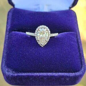 14K White Gold IGI Lab Pear Diamond Halo Engagement Ring Size 5.5 VS2 Clarity